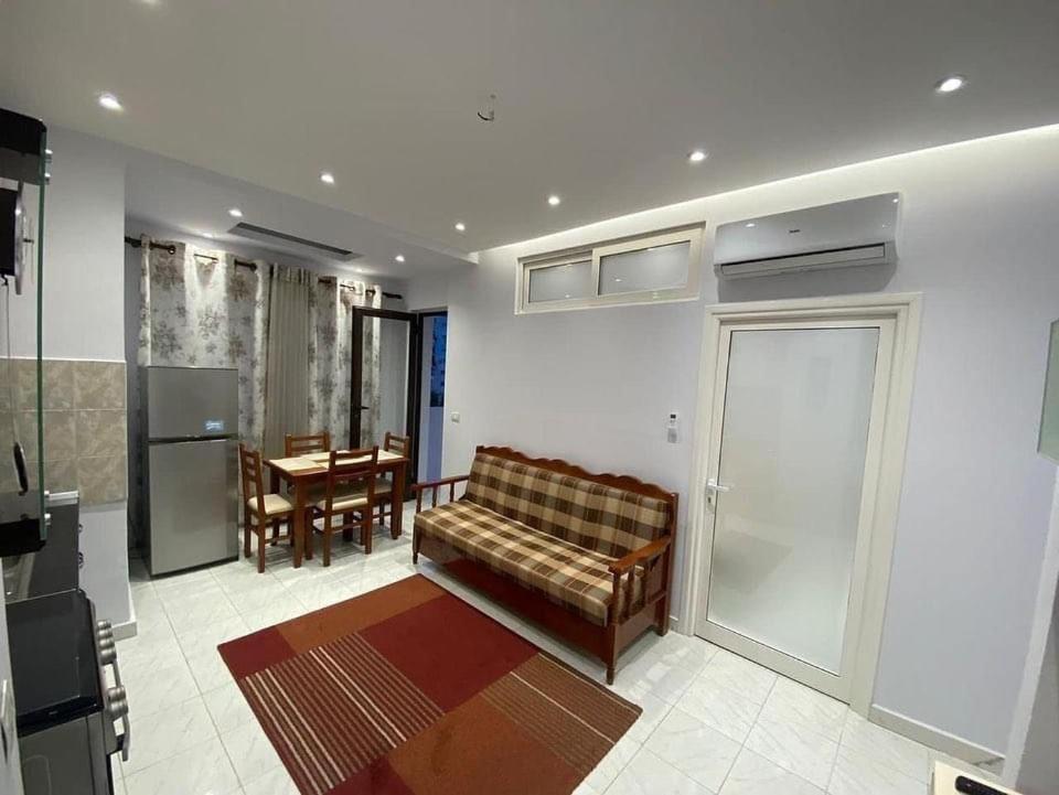 E&B Cosy Apartment Tirana Exterior foto