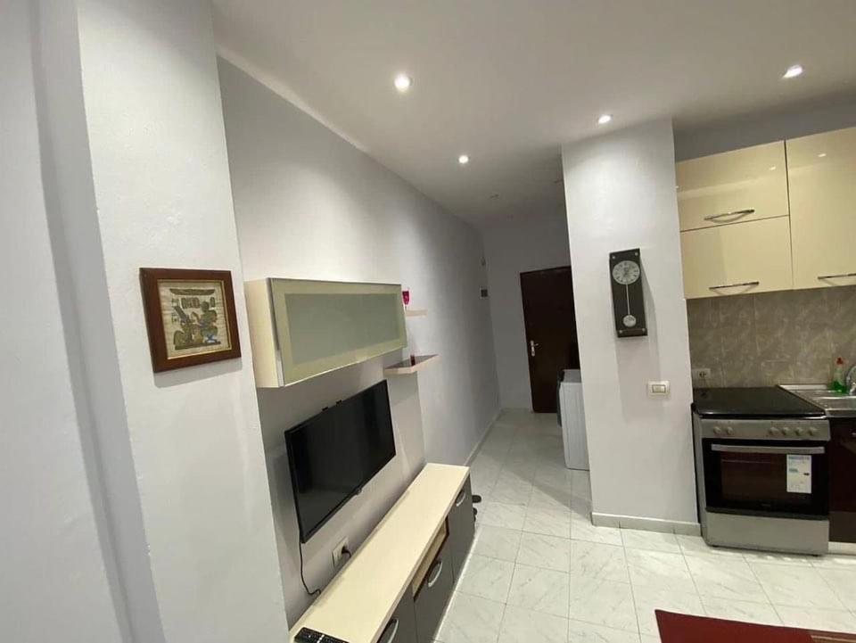 E&B Cosy Apartment Tirana Exterior foto